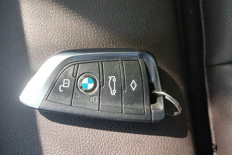 Used BMW 3 Series 2021 320i Sport Package Vehicle Key