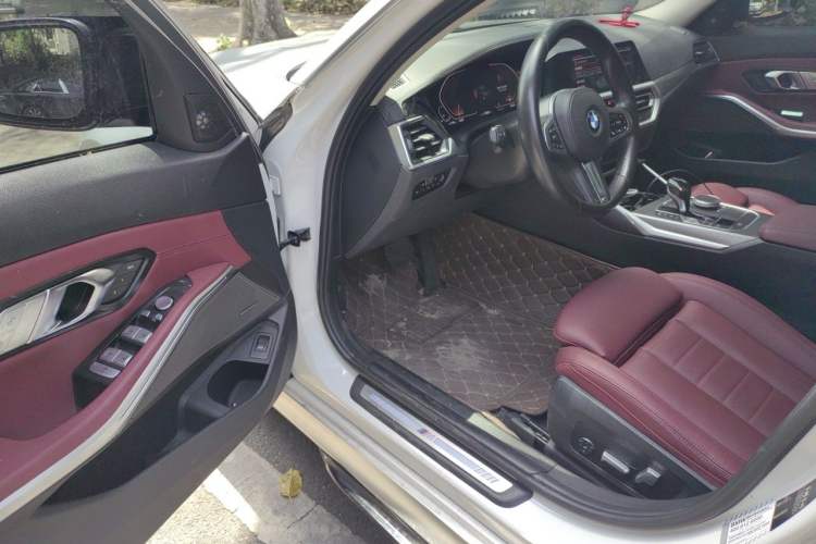 Used BMW 3 Series 2021 325Li M Sport Shadowline Package Driver Seat