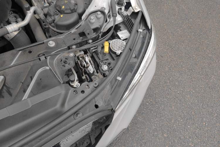 Used BMW 3 Series 2021 Facelifted 325Li M Sport Night Edition Package Engine Bay Left