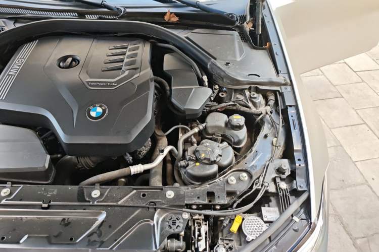 Used BMW 3 Series 2021 325i M Sport Package Engine Bay Left