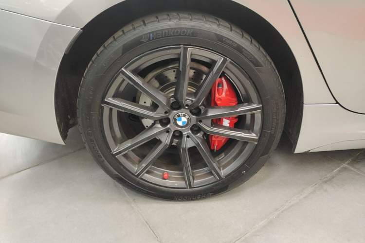 Used BMW 3 Series 2021 325Li M Sport Package Exterior 3
