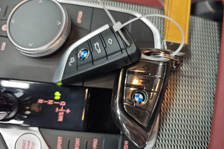 Used BMW 3 Series 2021 Second Facelift 325i M Sport Night Edition Package Interior 1