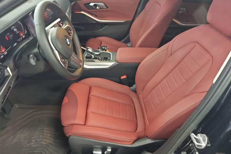 Used BMW 3 Series 2021 Second Facelift 325i M Sport Night Edition Package Left Front Seat