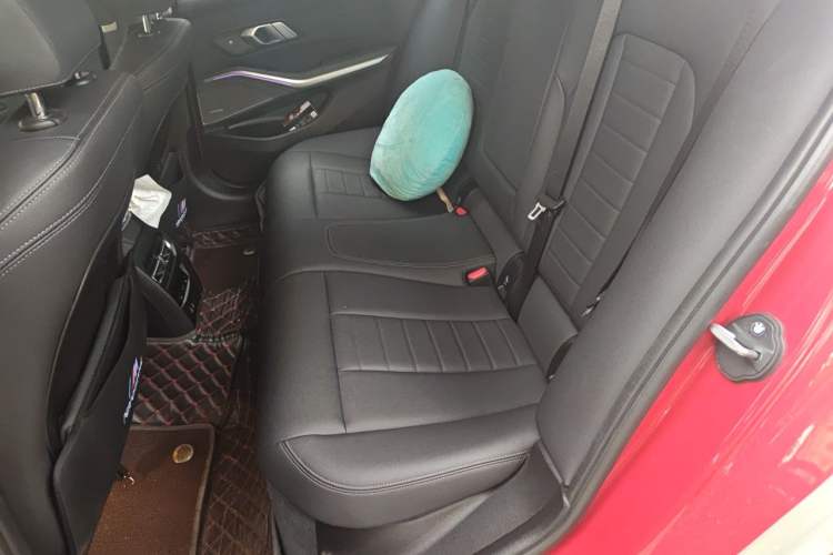 Used BMW 3 Series 2021 Restyled 325i M Sport Package Left Rear Seat