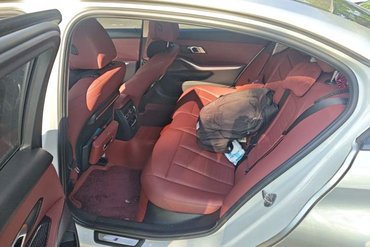 Used BMW 3 Series 2021 320Li M Sport Package Left Rear Seat
