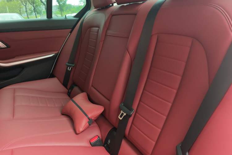 Used BMW 3 Series 2021 Facelifted 320Li M Sport Package Left Rear Seat