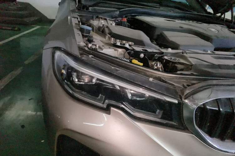 Used BMW 3 Series 2021 Restyled 325Li M Sport Package Right Front Headlight