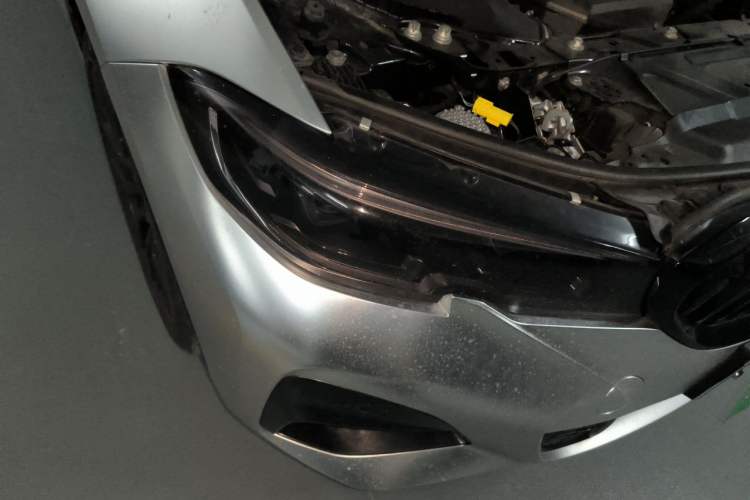 Used BMW 3 Series 2021 Second Facelift 330Li xDrive M Sport Night Edition Package Right Front Headlight