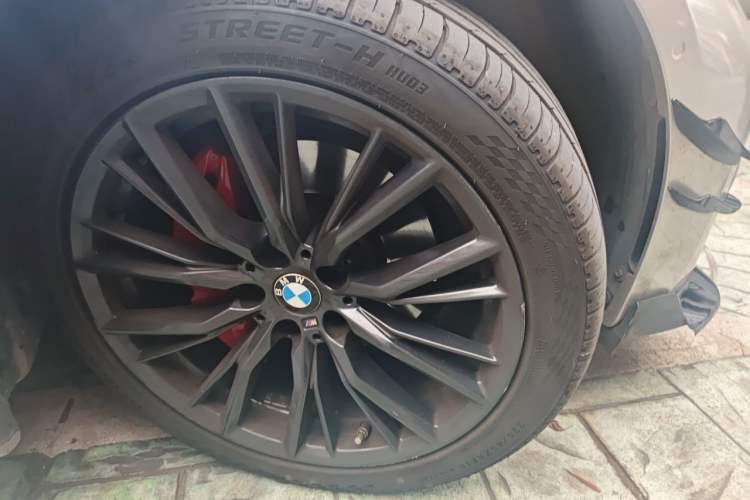 Used BMW 3 Series 2021 Restyled 325i M Sport Package Right Front Wheel Hub