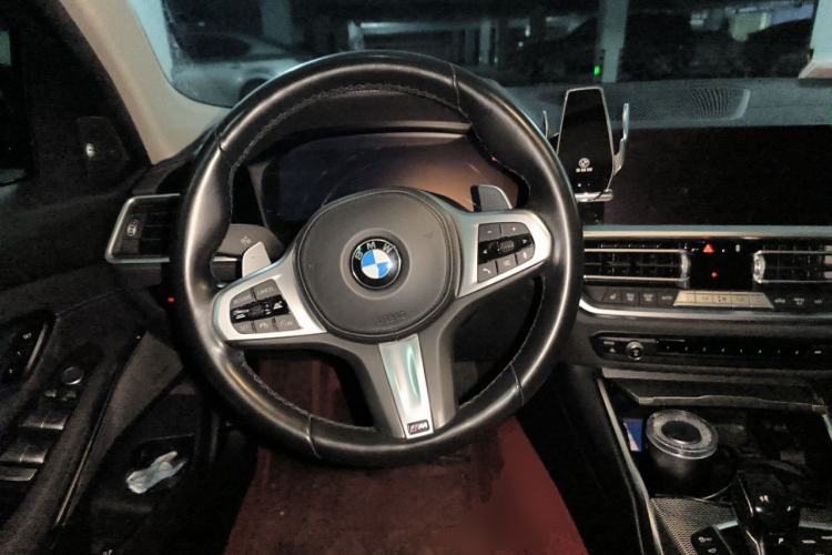 Used BMW 3 Series 2021 Second Facelift 330Li xDrive M Sport Night Edition Package Steering Wheel