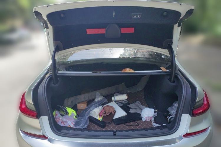 Used BMW 3 Series 2021 325Li M Sport Shadowline Package Trunk