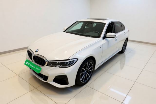 Ojetý BMW 3 Series 2021 Facelifted 320Li M Sport Package