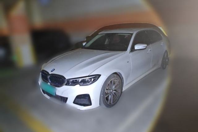 Ojetý BMW 3 Series 2021 Restyled 325Li M Sport Package