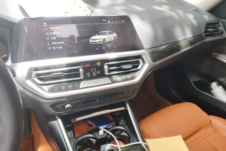 Used BMW 3 Series 2021 Second Facelift 325Li M Sport Package Audio And AC Panel