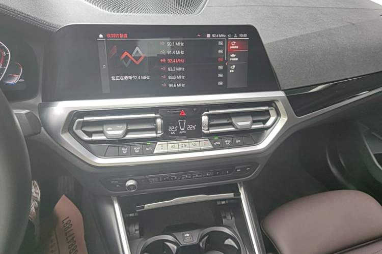 Used BMW 3 Series 2021 320Li M Sport Package Audio And AC Panel
