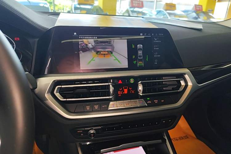 Used BMW 3 Series 2021 325Li M Sport Package Audio And AC Panel