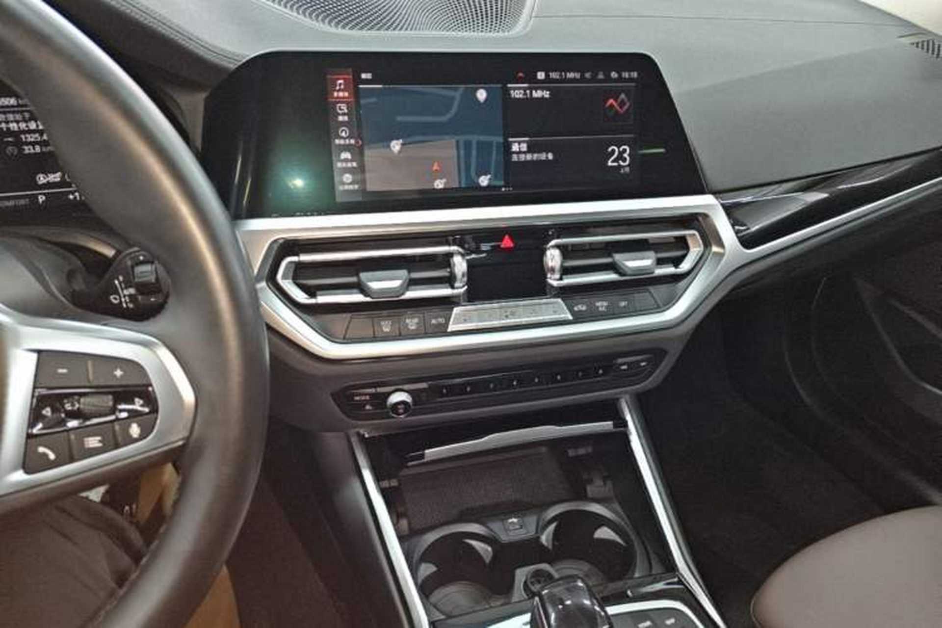 Used BMW 3 Series 2021 Second Facelift 320Li M Sport Package Audio And AC Panel