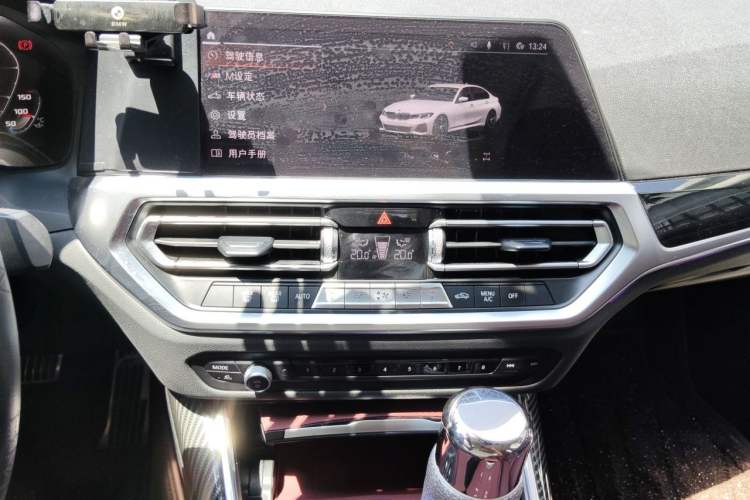 Used BMW 3 Series 2021 Second Facelift 320Li M Sport Package Audio And AC Panel
