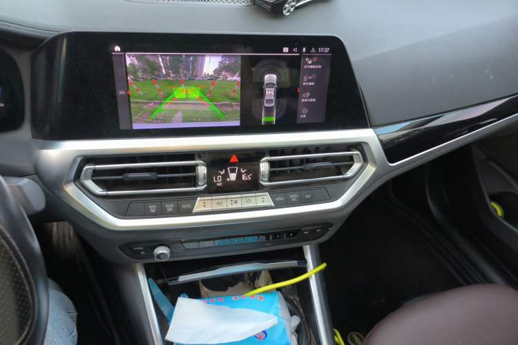 Used BMW 3 Series 2021 Facelifted 320Li M Sport Package Audio And AC Panel