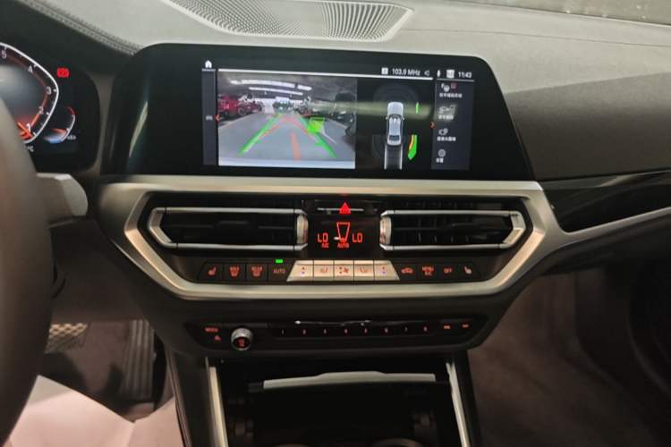 Used BMW 3 Series 2021 Facelifted 320Li M Sport Package Audio And AC Panel