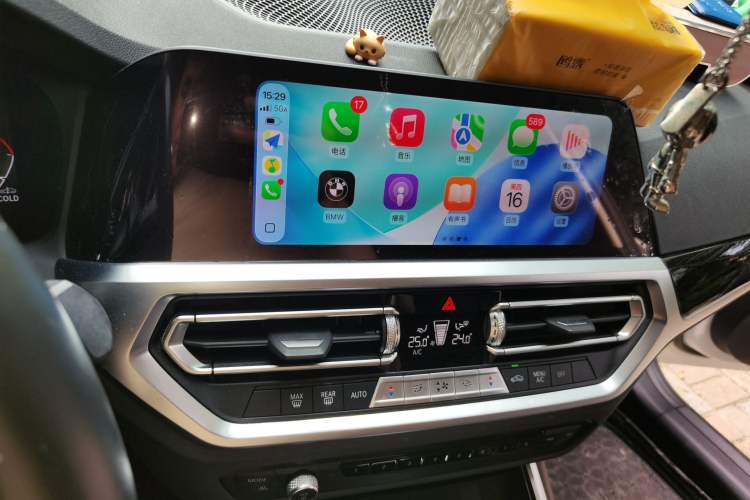 Used BMW 3 Series 2021 Restyled 320i Sport Package Audio And AC Panel