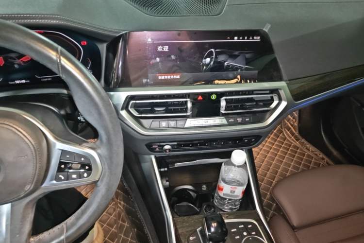 Used BMW 3 Series 2021 Second Facelift 325Li M Sport Package Audio And AC Panel