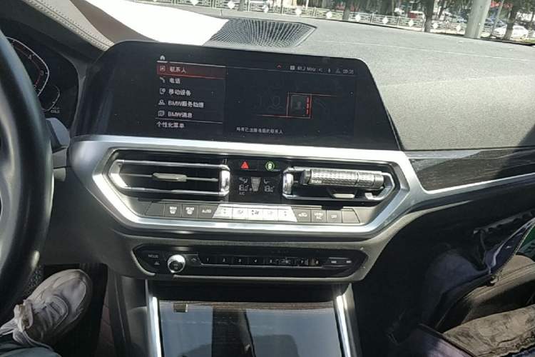 Used BMW 3 Series 2021 Second Facelift 325Li M Sport Package Audio And AC Panel