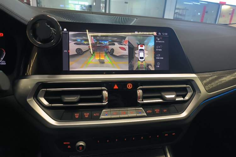 Used BMW 3 Series 2021 Restyled 325i M Sport Night Edition Package Audio And AC Panel