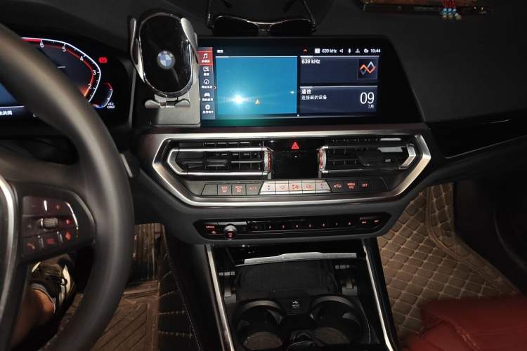Used BMW 3 Series 2021 Restyled 320i Sport Package Audio And AC Panel