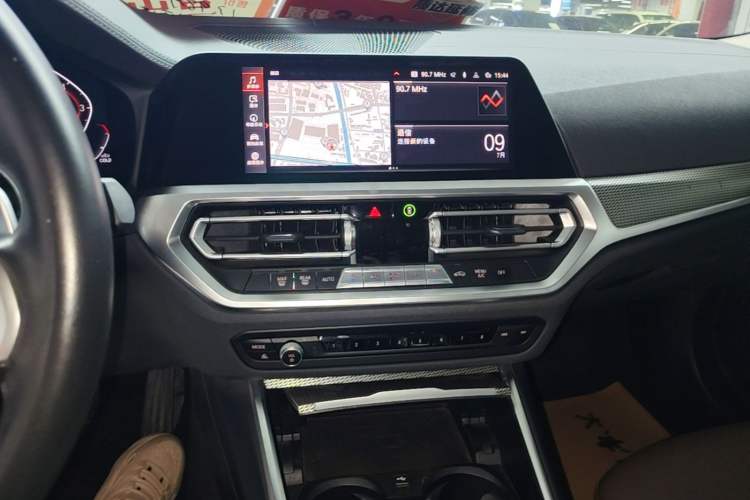Used BMW 3 Series 2021 Facelifted 325Li M Sport Night Edition Package Audio And AC Panel
