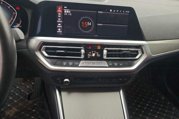 Used BMW 3 Series 2021 Restyled 325i M Sport Night Edition Package Audio And AC Panel