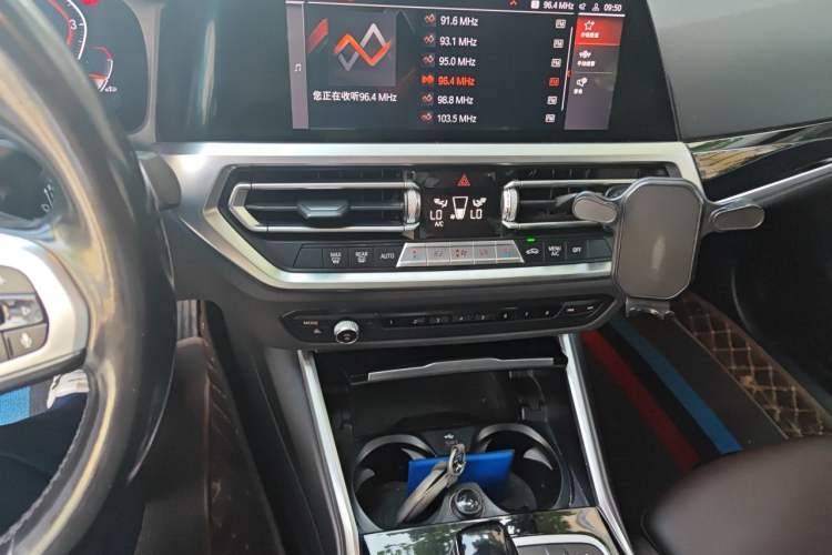 Used BMW 3 Series 2021 Facelifted 320Li M Sport Package Audio And AC Panel