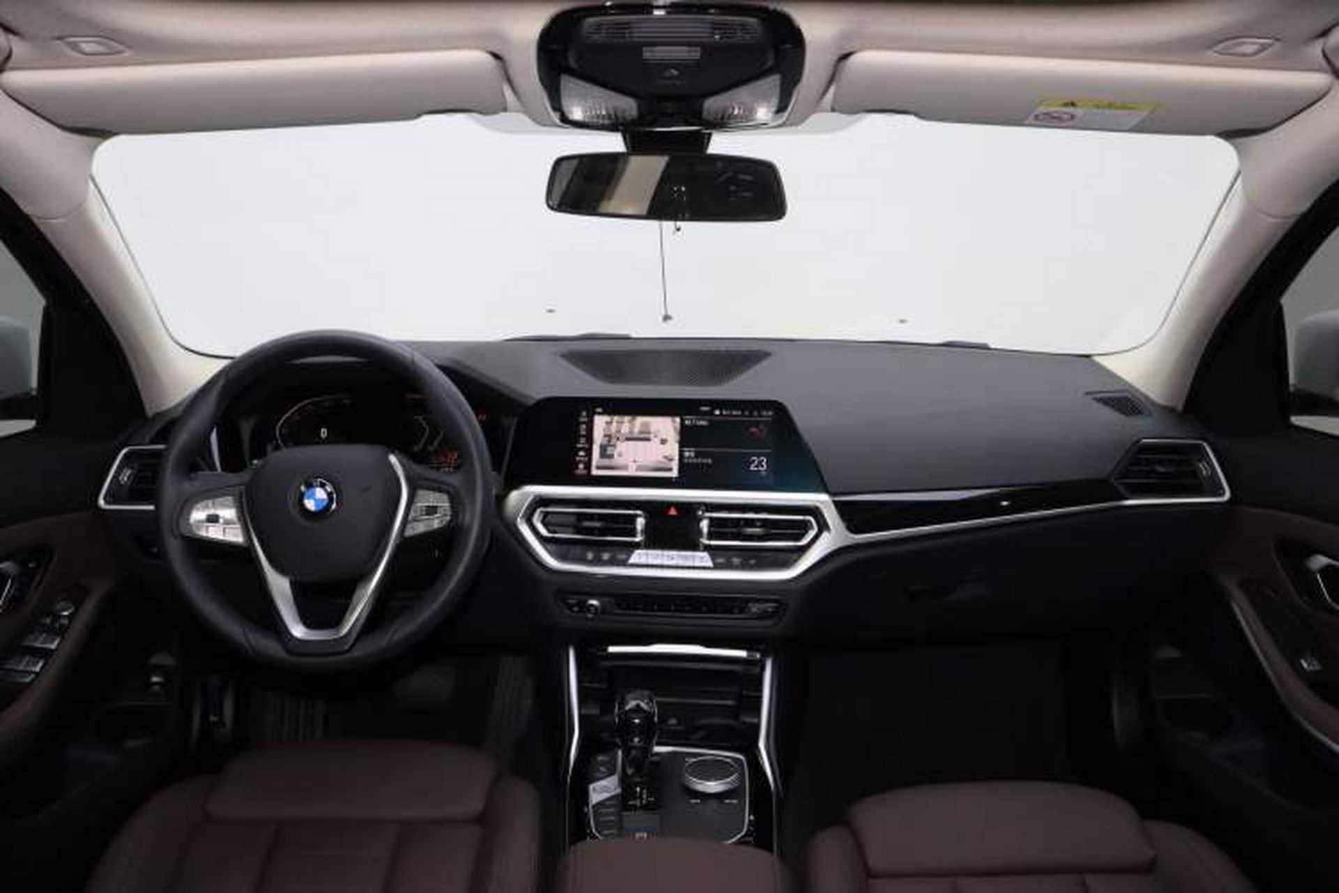 Used BMW 3 Series 2021 Restyled 320i Sport Package Audio And AC Panel