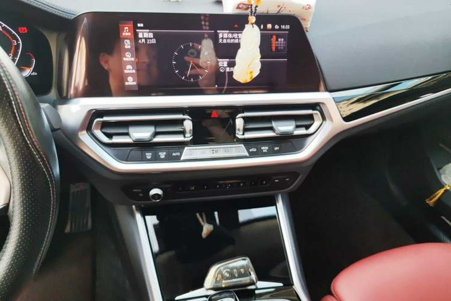 Used BMW 3 Series 2021 Facelifted 320Li M Sport Package Audio And AC Panel