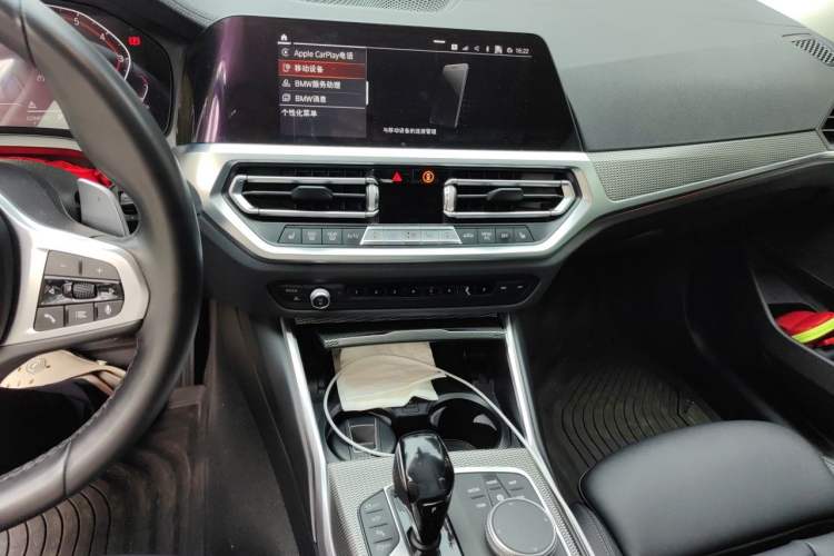 Used BMW 3 Series 2021 325Li M Sport Shadowline Package Audio And AC Panel