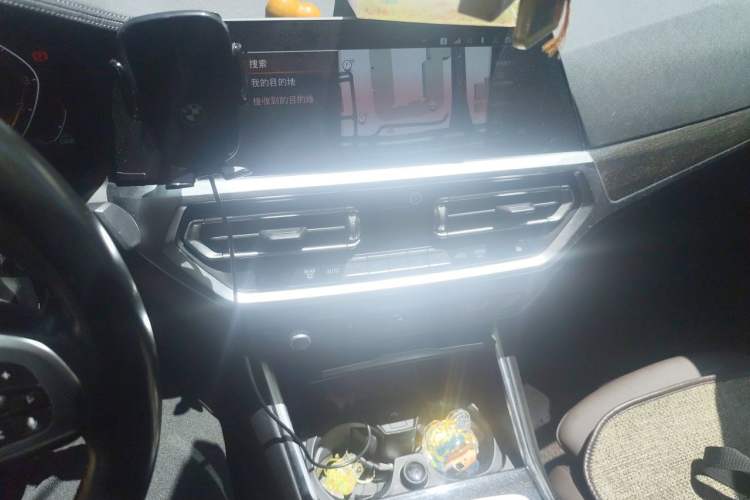 Used BMW 3 Series 2021 Second Facelift 325Li M Sport Package Audio And AC Panel