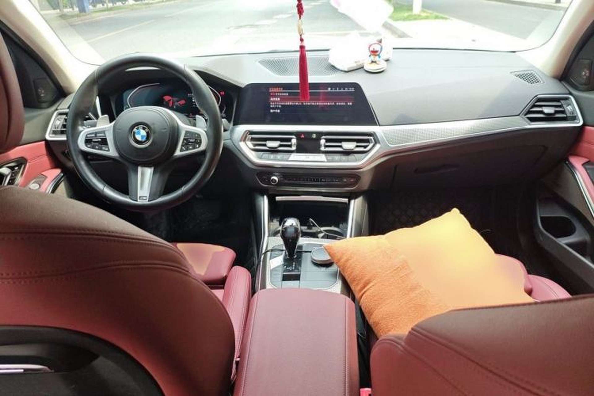 Used BMW 3 Series 2021 Facelifted 325Li M Sport Night Edition Package Center Console