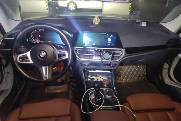 Used BMW 3 Series 2021 Facelifted 320Li M Sport Package Center Console