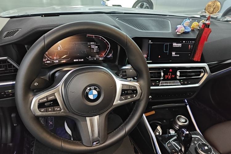 Used BMW 3 Series 2021 320Li M Sport Package Center Console