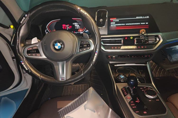 Used BMW 3 Series 2021 325Li M Sport Shadowline Package Center Console
