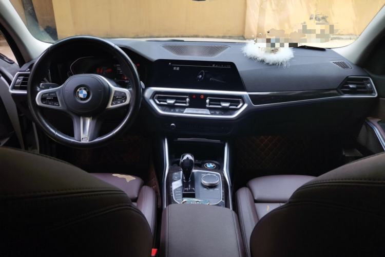 Used BMW 3 Series 2021 325Li xDrive M Sport Package Center Console