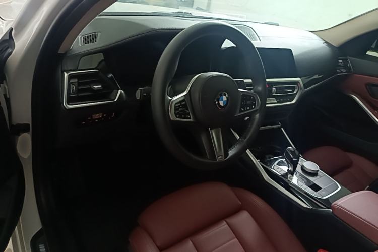 Used BMW 3 Series 2021 Facelifted 320Li M Sport Package Center Console