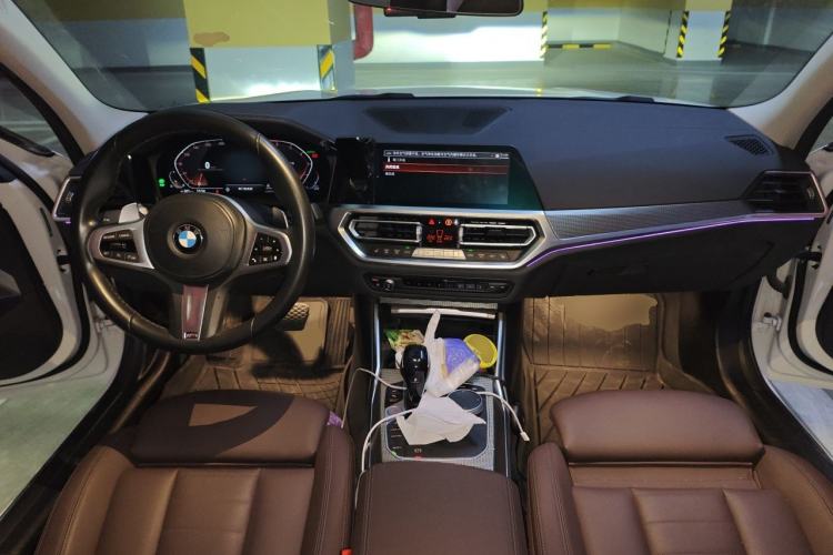 Used BMW 3 Series 2021 Facelifted 325Li M Sport Night Edition Package Center Console