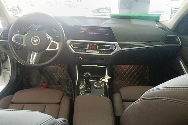 Used BMW 3 Series 2021 Restyled 325Li M Sport Package Center Console