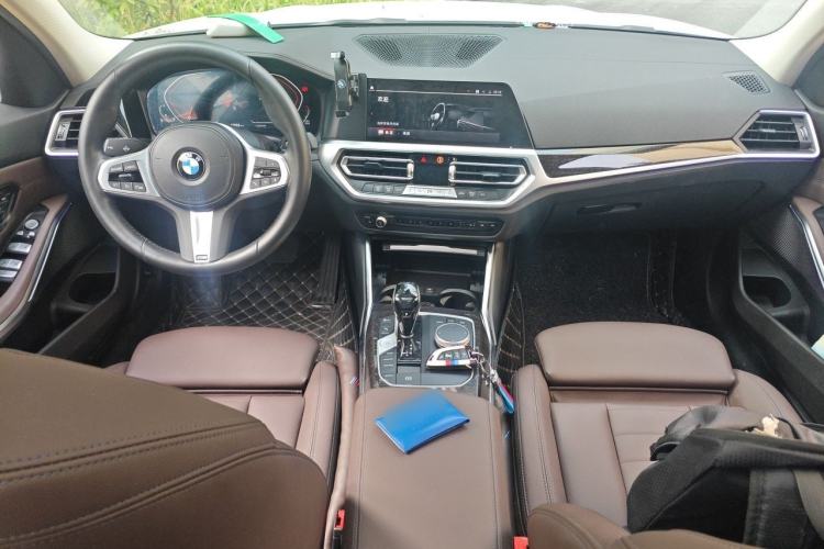 Used BMW 3 Series 2021 Second Facelift 325Li M Sport Package Center Console