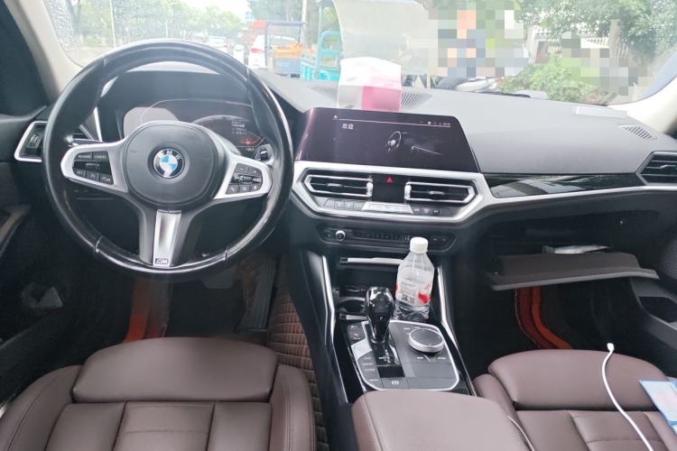 Used BMW 3 Series 2021 Facelifted 320Li M Sport Package Center Console