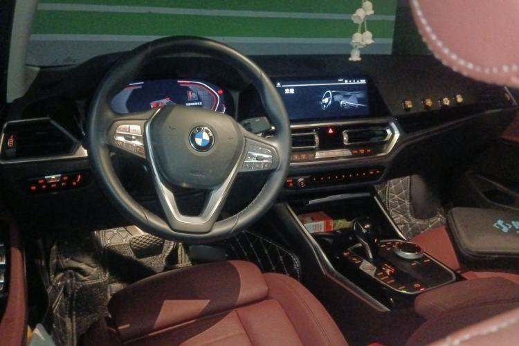 Used BMW 3 Series 2021 Restyled 320i Sport Package Center Console