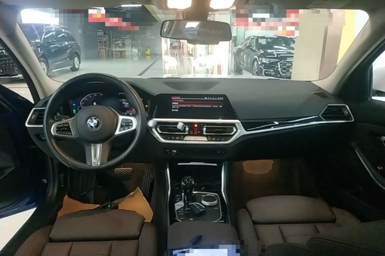 Used BMW 3 Series 2021 320Li M Sport Package Center Console