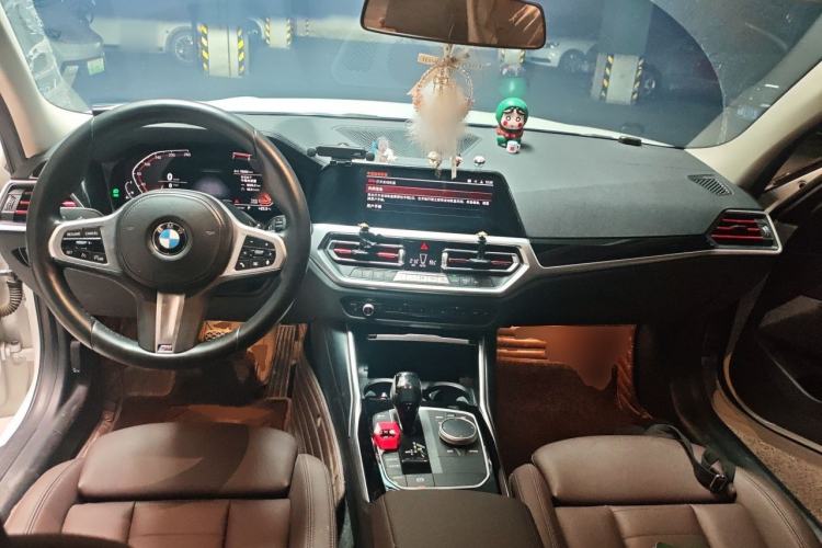 Used BMW 3 Series 2021 325Li M Sport Package Center Console