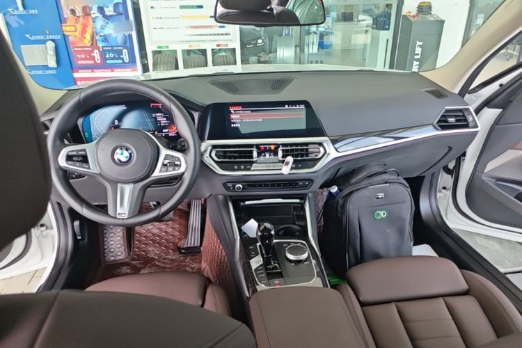 Used BMW 3 Series 2021 Second Facelift 325Li M Sport Package Center Console